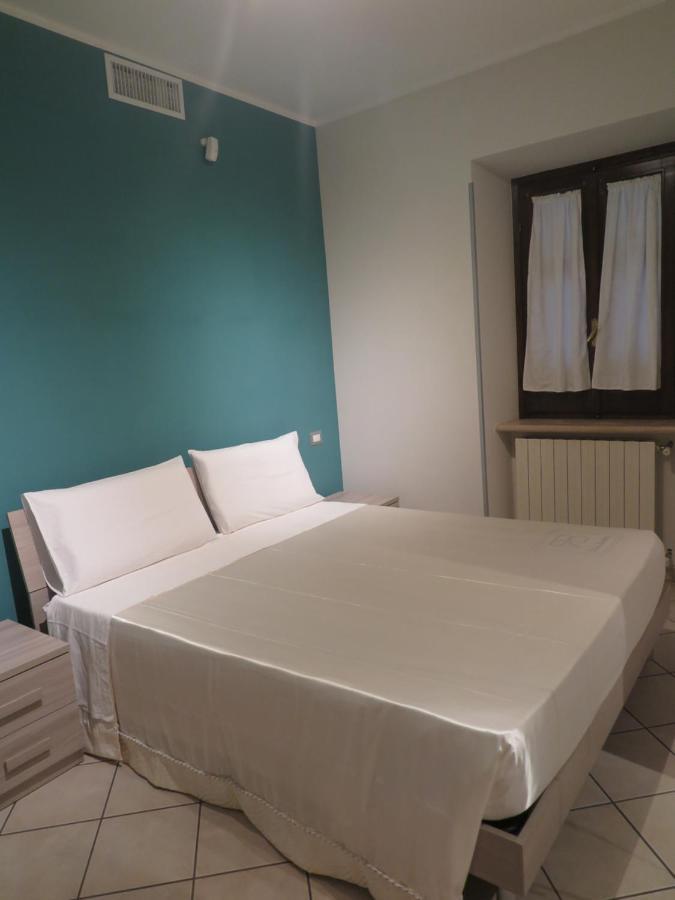 Appartamento Qcm Natura Cultura E Divertimento Giulianello エクステリア 写真